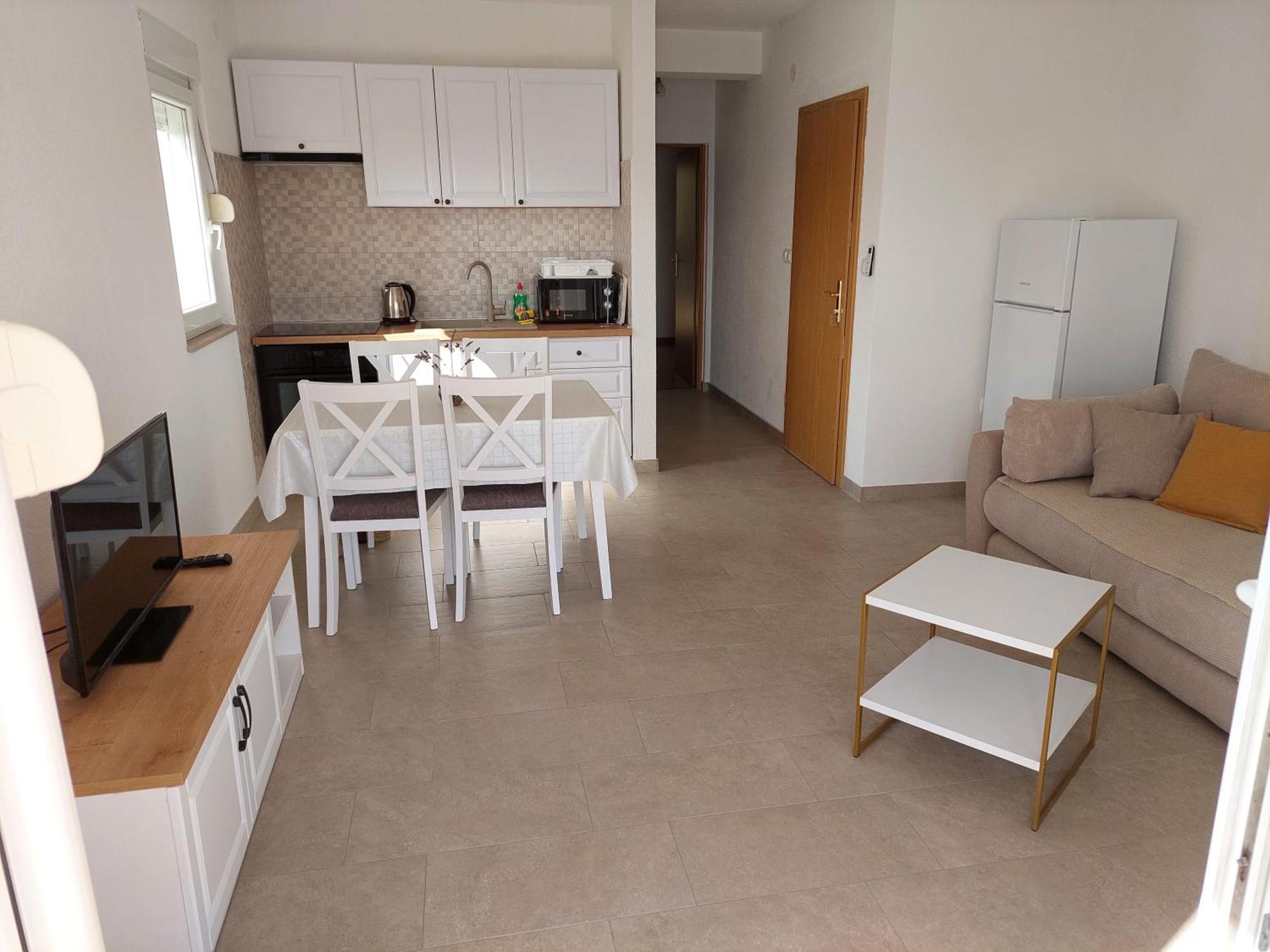 Bella Vista Apartment Komarna Bagian luar foto